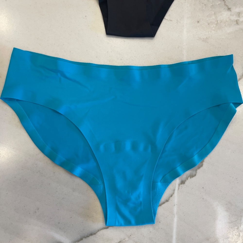 EBY Seamless Underwear - Picture 5 of 8